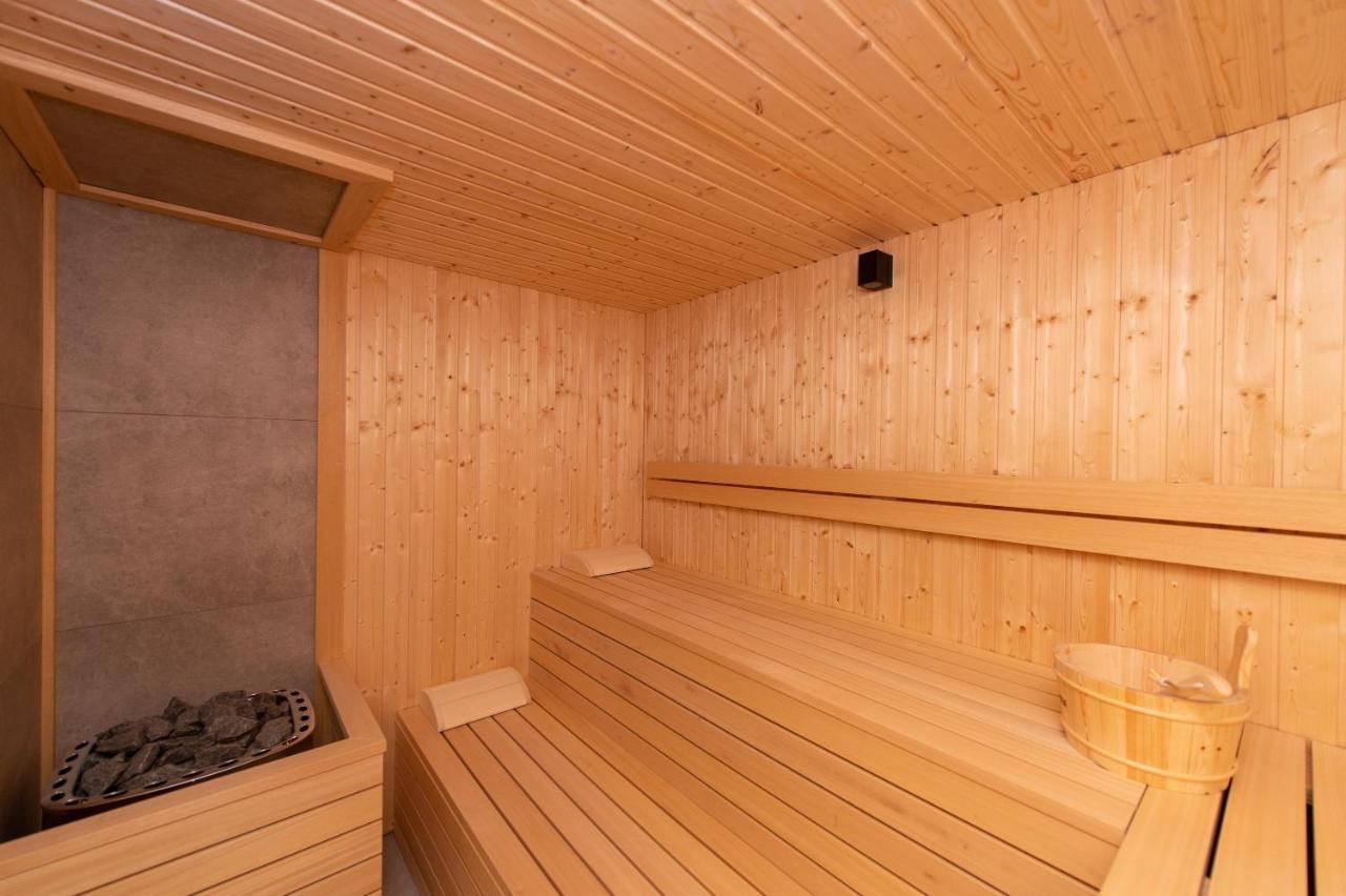 Les Ciases Chalets Dolomites Apt 5 San Vigilio Di Marebbe Exterior photo