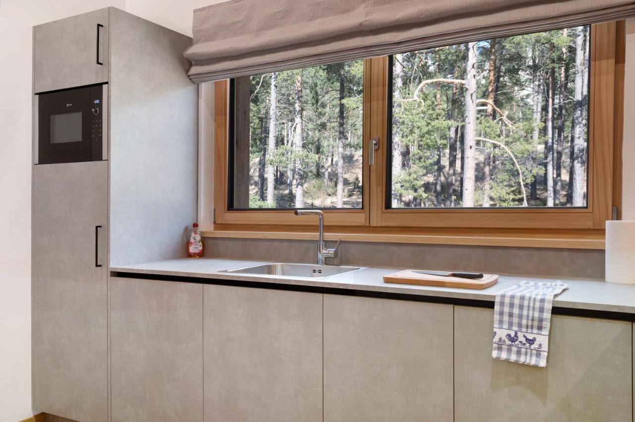 Les Ciases Chalets Dolomites Apt 5 San Vigilio Di Marebbe Exterior photo