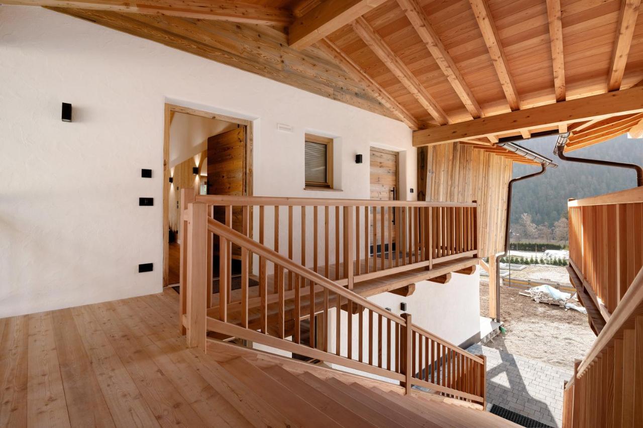 Les Ciases Chalets Dolomites Apt 5 San Vigilio Di Marebbe Exterior photo