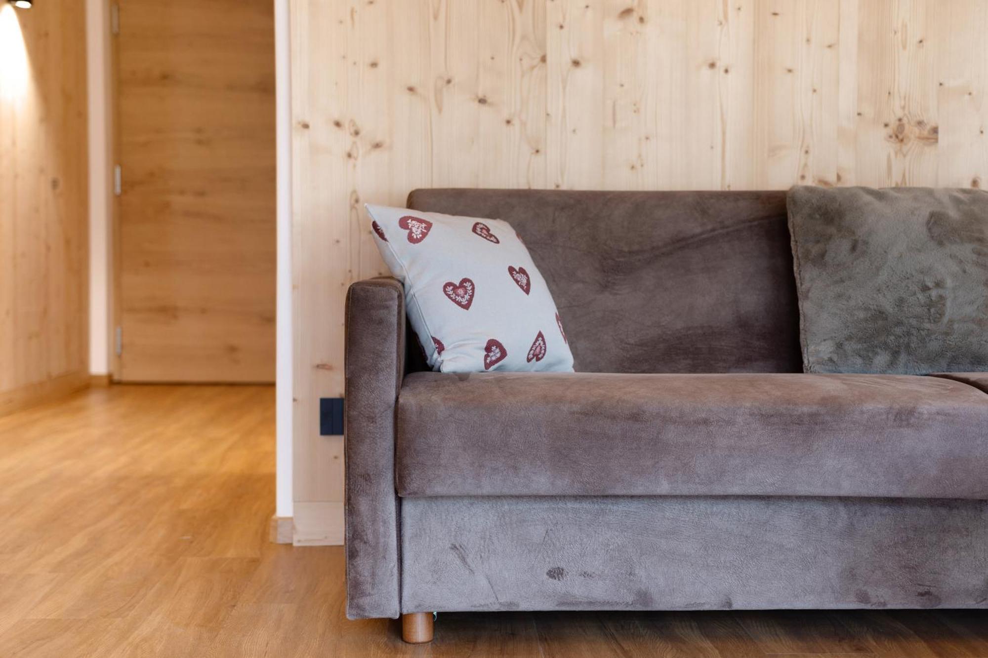 Les Ciases Chalets Dolomites Apt 5 San Vigilio Di Marebbe Exterior photo